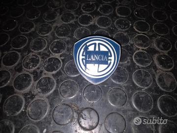 Stemma - Fregio - Logo Posteriore Per Lancia Beta