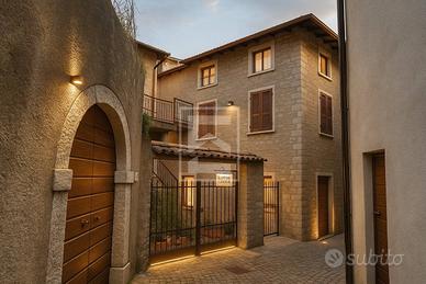 Casa Indipendente - Gargnano