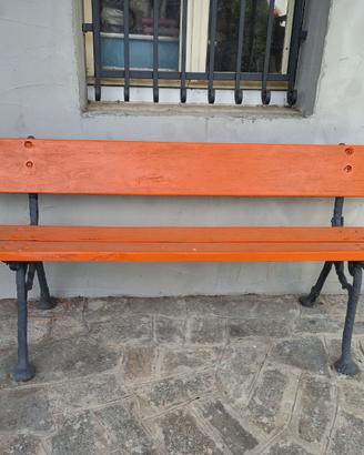 Panchina in legno