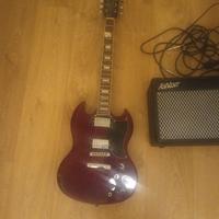 Chitarra ed amplificatore