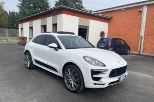 Porsche Macan 3.0