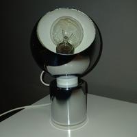 lampada in acciaio goffredo reggiani