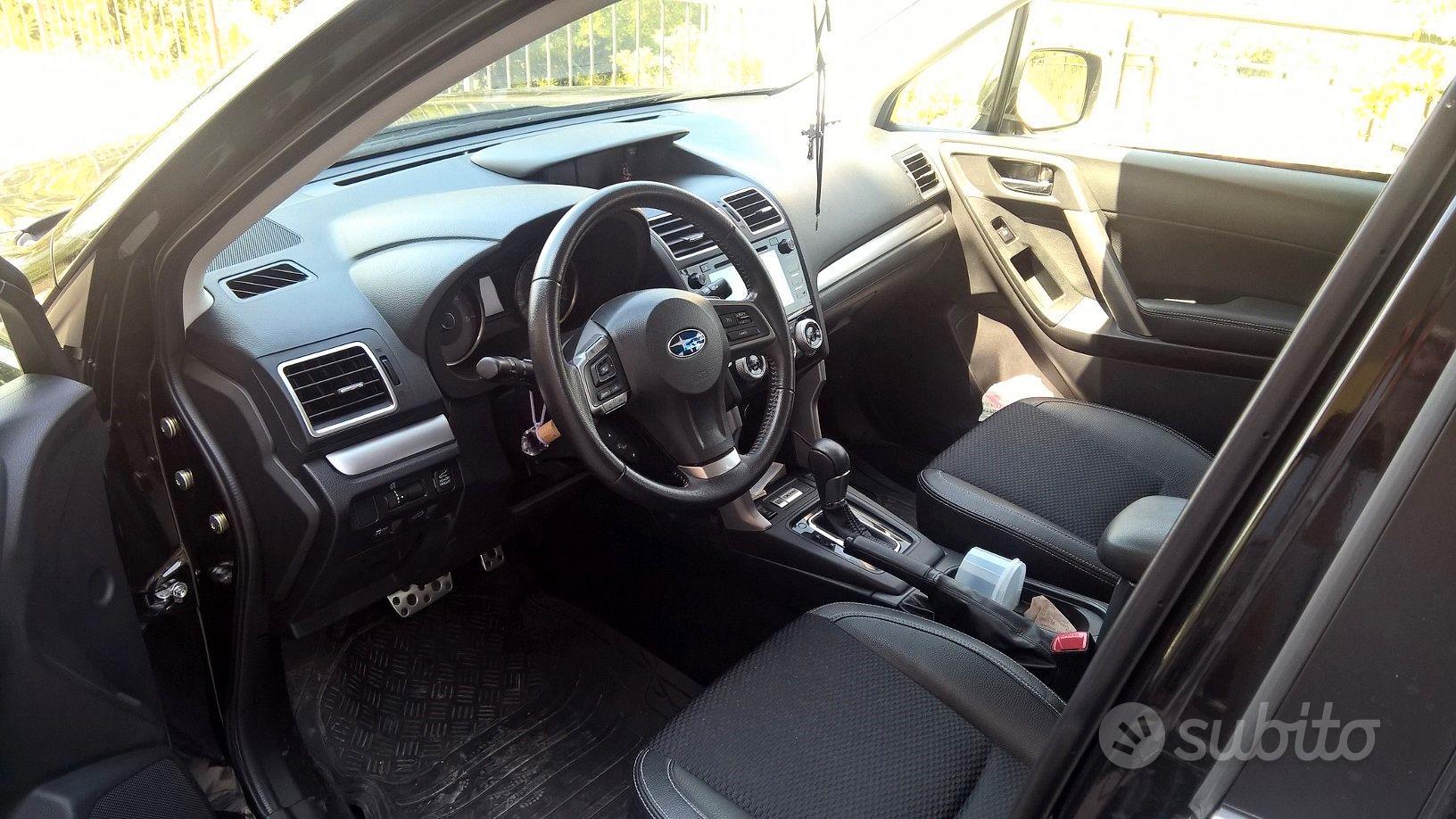 Subaru Forester 2015 photo 2