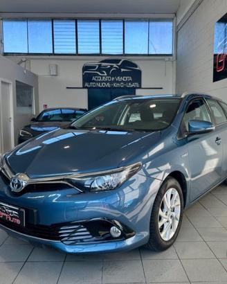 TOYOTA Auris Touring Sports 1.8 Hybrid Business