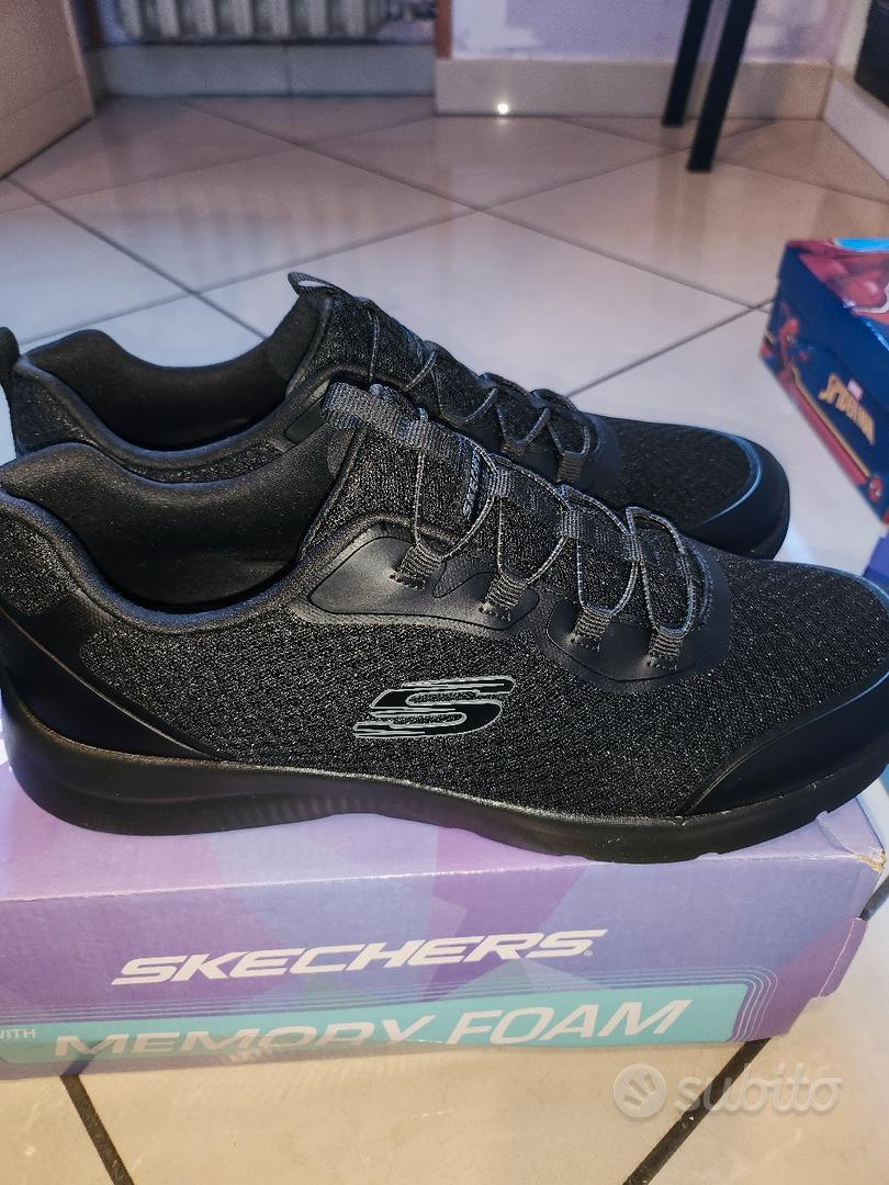 skechers Abbigliamento e Accessori In vendita a Rimini