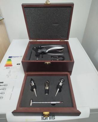 set sommelier in scatola di legno a due livelli