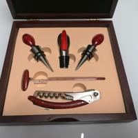 Set da Sommelier in Cofanetto di legno per Vino