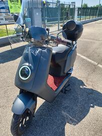 scooter elettrico NIU GTS