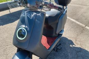 scooter elettrico NIU GTS