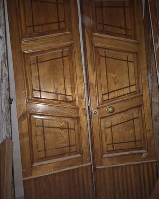 portoncino in legno 