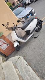 SCOOTER NIU MQI GT 70kmh 2022
