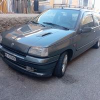 Renault Clio rti