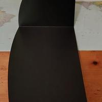 piccola libreria da tavolo design Kuno Prey