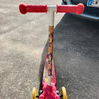 Monopattino per bambino tema cars