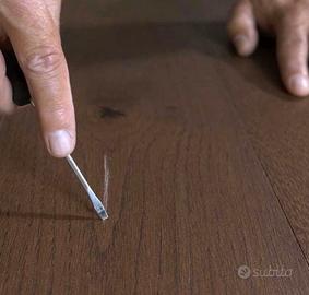 Riparazione graffi parquet SENZA levigare tutto