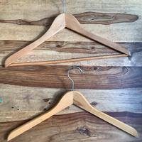 Gruccia appendiabiti legno