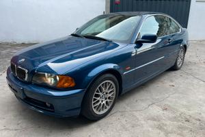 BMW 328i Coupé Asi CRS