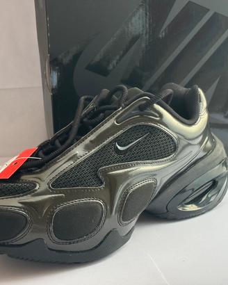 Nike women’s Air Max Muse ‘’Tryple Black”