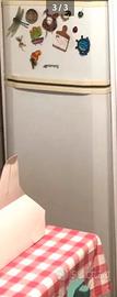 Frigorifero  SMEG h 165 cm con piccolo congelatore