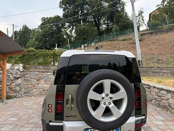 Defender 90 3.0  fist edition