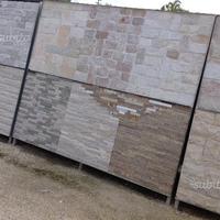 Rivestimento interno di pietra naturale