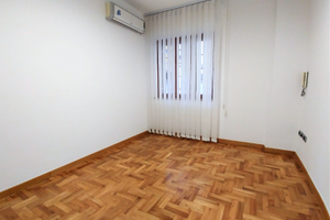 Stanza uso ufficio In studio professionale