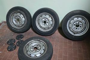 Cerchi e gomme Fiat 126 127