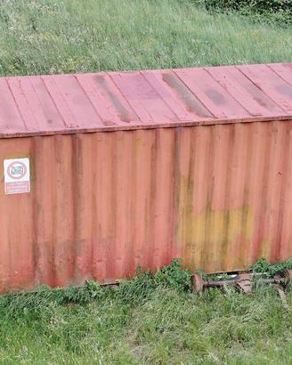 CONTAINER