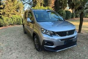 Peugeot Rifter per portatori di handicap/disabili