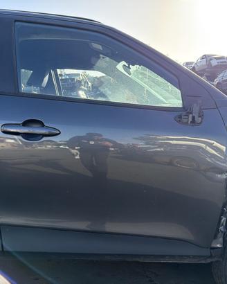 PORTIERA ANTERIORE DESTRA TOYOTA Yaris Cross Serie