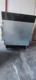 lavastoviglie ad incasso Candy 