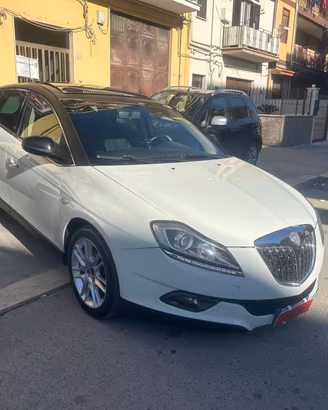 Lancia Delta 1.6 MJT DPF Platino 201 KM 224026 CER