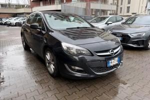 OPEL Astra 1.7 CDTI 110CV 5 porte Cosmo Fleet