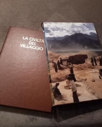 Libro "La civiltà del villaggio" 