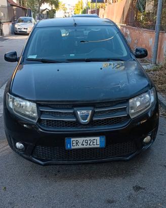 dacia sandero gpl 1.2 anno fine 2013 tagliandata