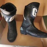 stivali moto GAERNE G IKE numero 41 come nuovi