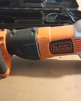 seghetto a gattuccio black+decker