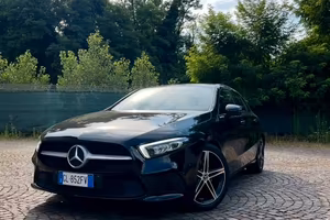 Mercedes Benz Classe A180d Sport Night Edition