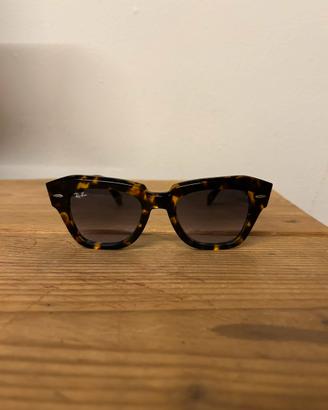 Occhiali Ray-Ban RB2186 State Street