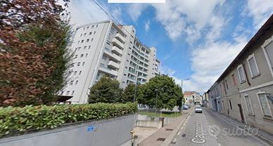 Trilocale a Lissone con box auto e terrazza