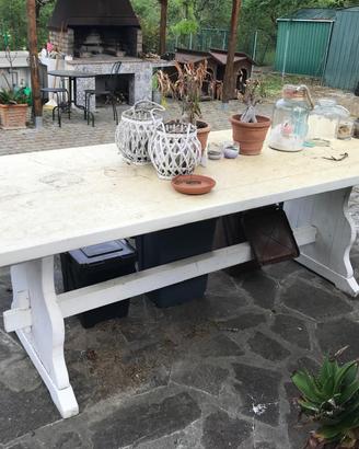 tavolo esterno legno massiccio