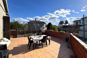 PORZIONE DI BIFAMILIARE A FORLÌ