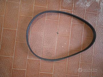 cinghia con  alternatore per golf serie 5 