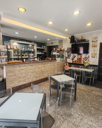 Attività commerciale bar paninoteca