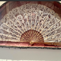 PREGIATOraroVENTAGLIOanticoMERLETTOeDECORIprimi900