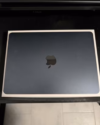 MacBook Air 13" M2