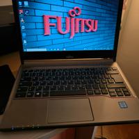 FUJITSU  LIFE BOOK E 736