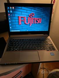 FUJITSU  LIFE BOOK E 736