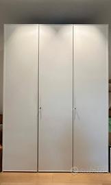 armadio a tre ante  bianco