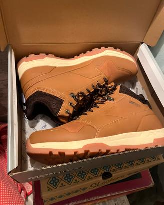 Scarponcino traccking Joma